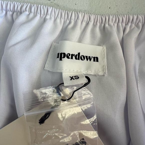 Superdown White Button Front Gabbie Ruched Crop Top Size XS NWT - Picture 3 of 7